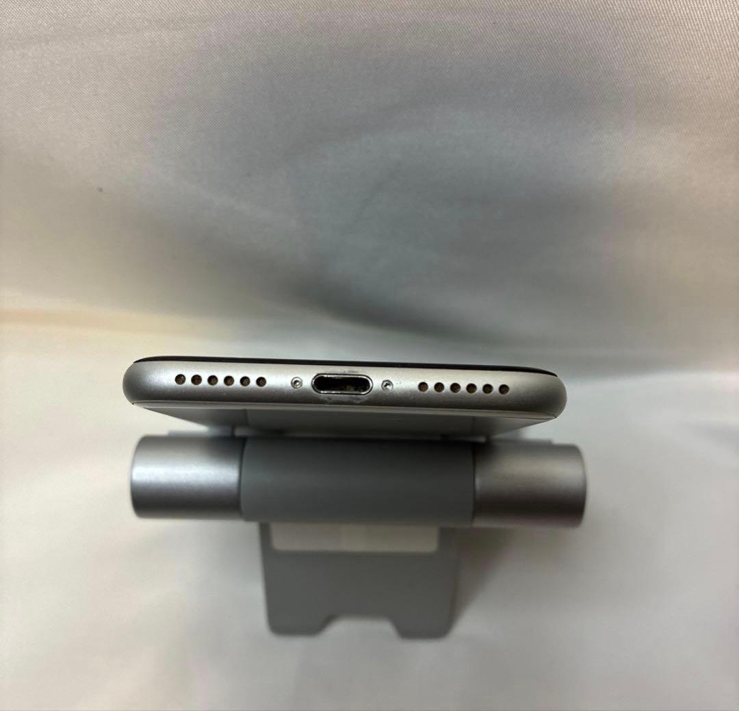 SIMフリー iPhone SE 第2世代 128GB SE2 バッテリー100