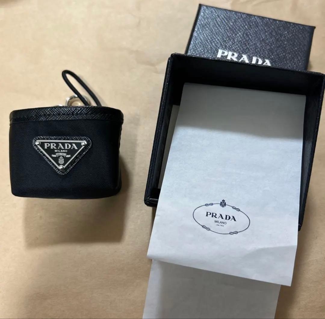 PRADA 小物入れ　HIDERU