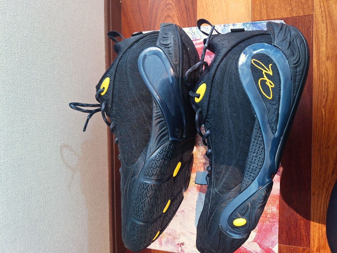 LI-NING DlO1 way of wade リーニン　門徒　26.0