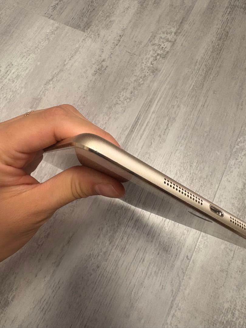 Apple iPad mini3 128GB 本体　画面シート付き