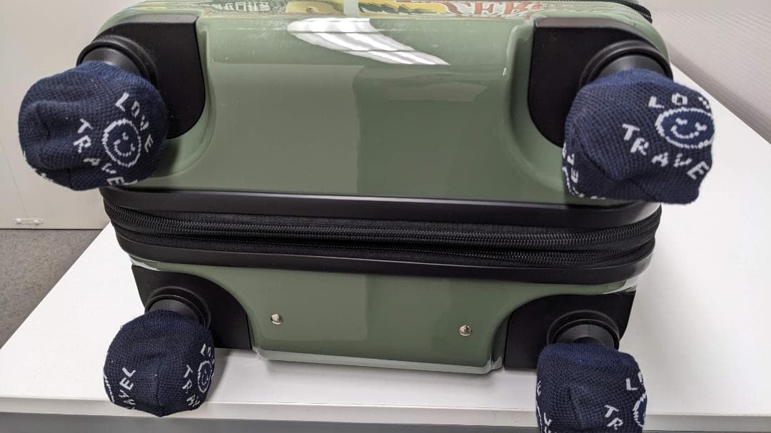 ACE ワールドトラベラー プリマス スーツケース(ジッパー) フロントポケット