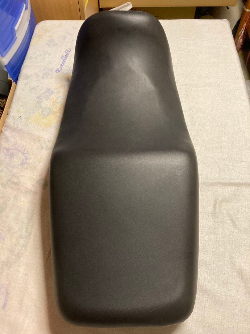 cb750 rc42 シート