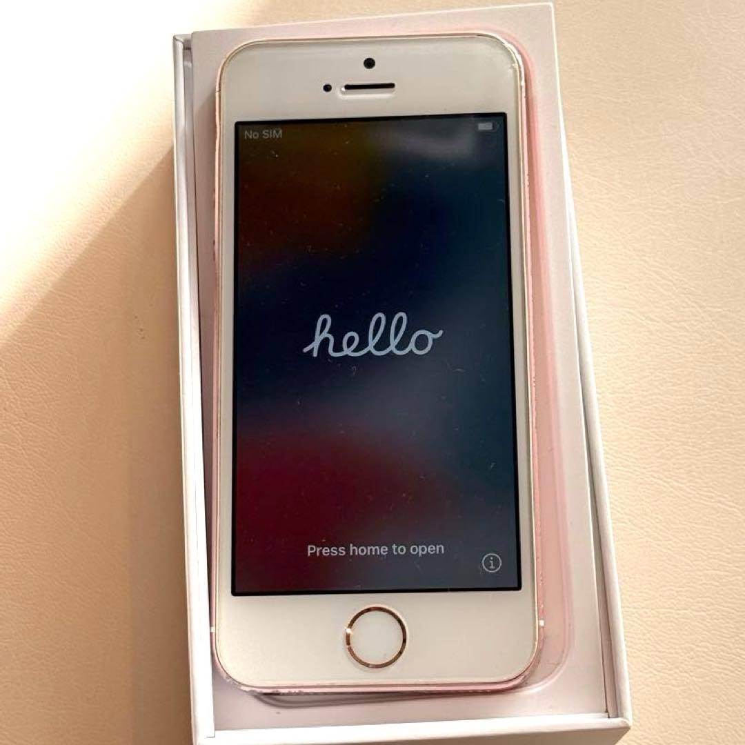 スマートフォン本体 iPhone SE 128GB