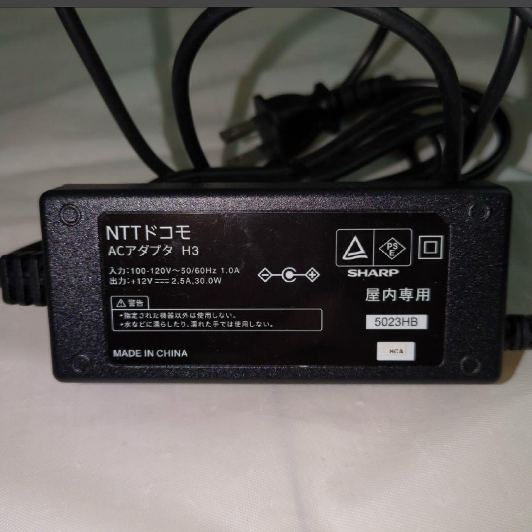 【ヤ13】docomo  5G HR02 Wi-Fiホームルーター