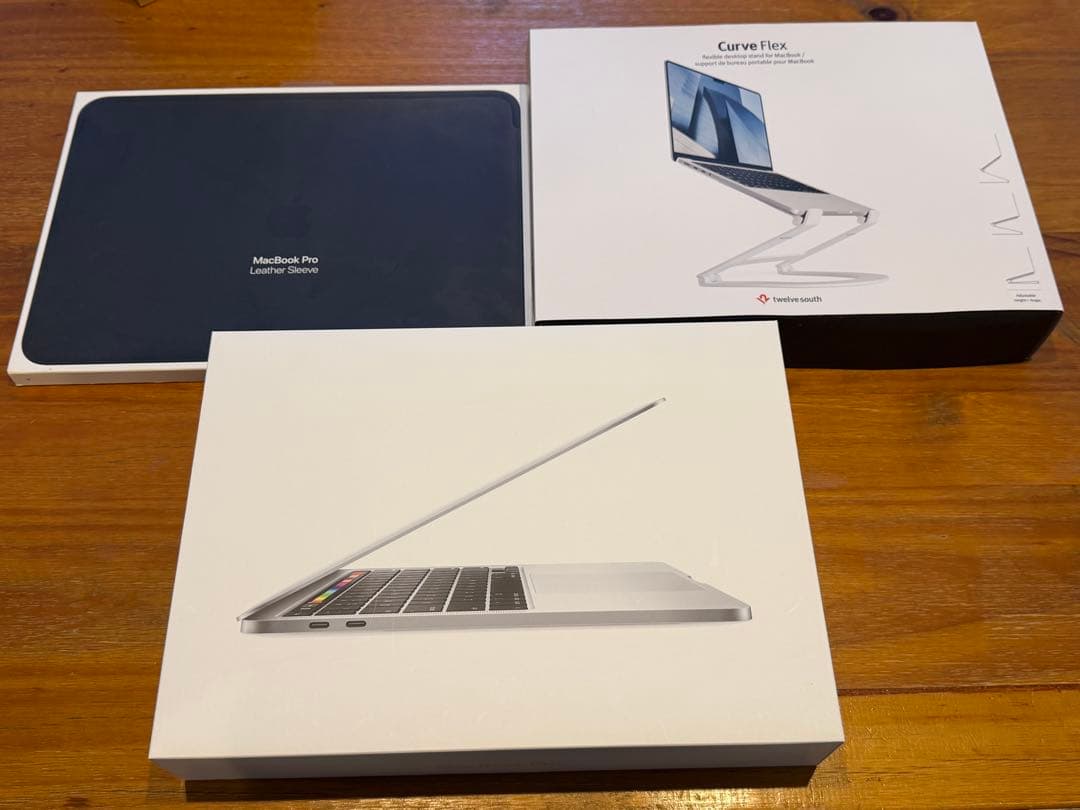 MacBook本体 Apple MacBook Pro2020 32GB 4TB SSD