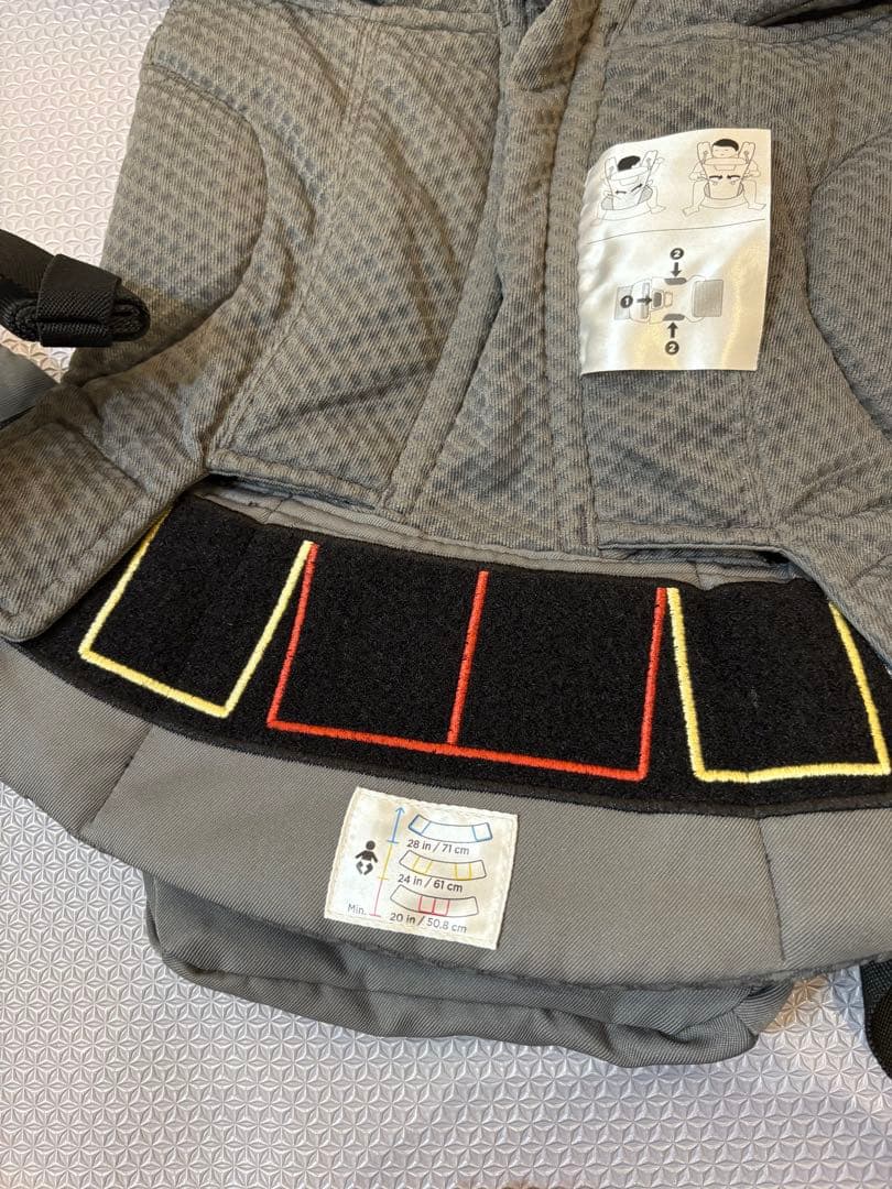 ergobaby OMNI Breeze 抱っこひも グラファイトグレー