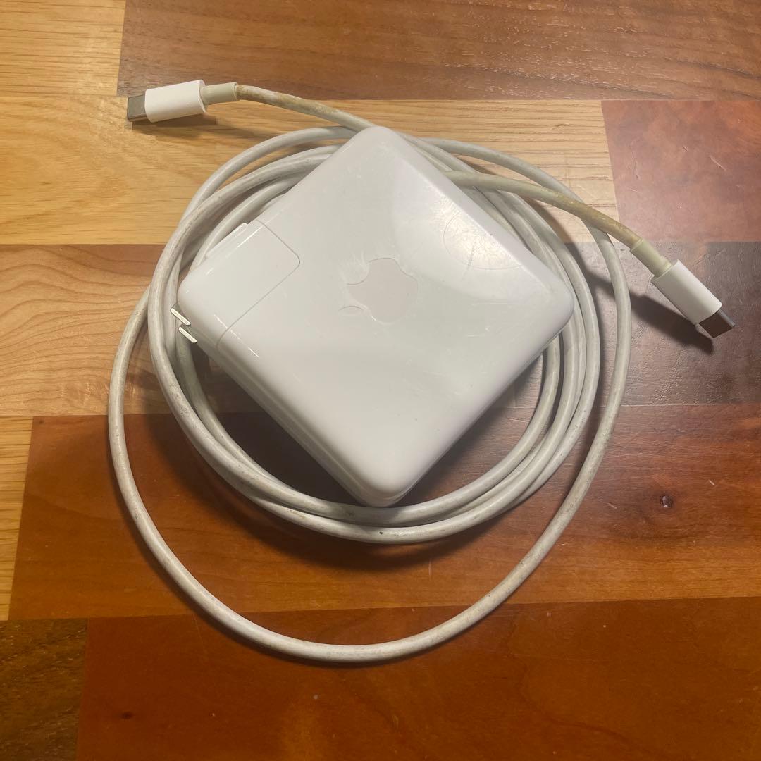 ｎ*川様 2022Apple MacBook Pro M2 メモリ16GB 1T