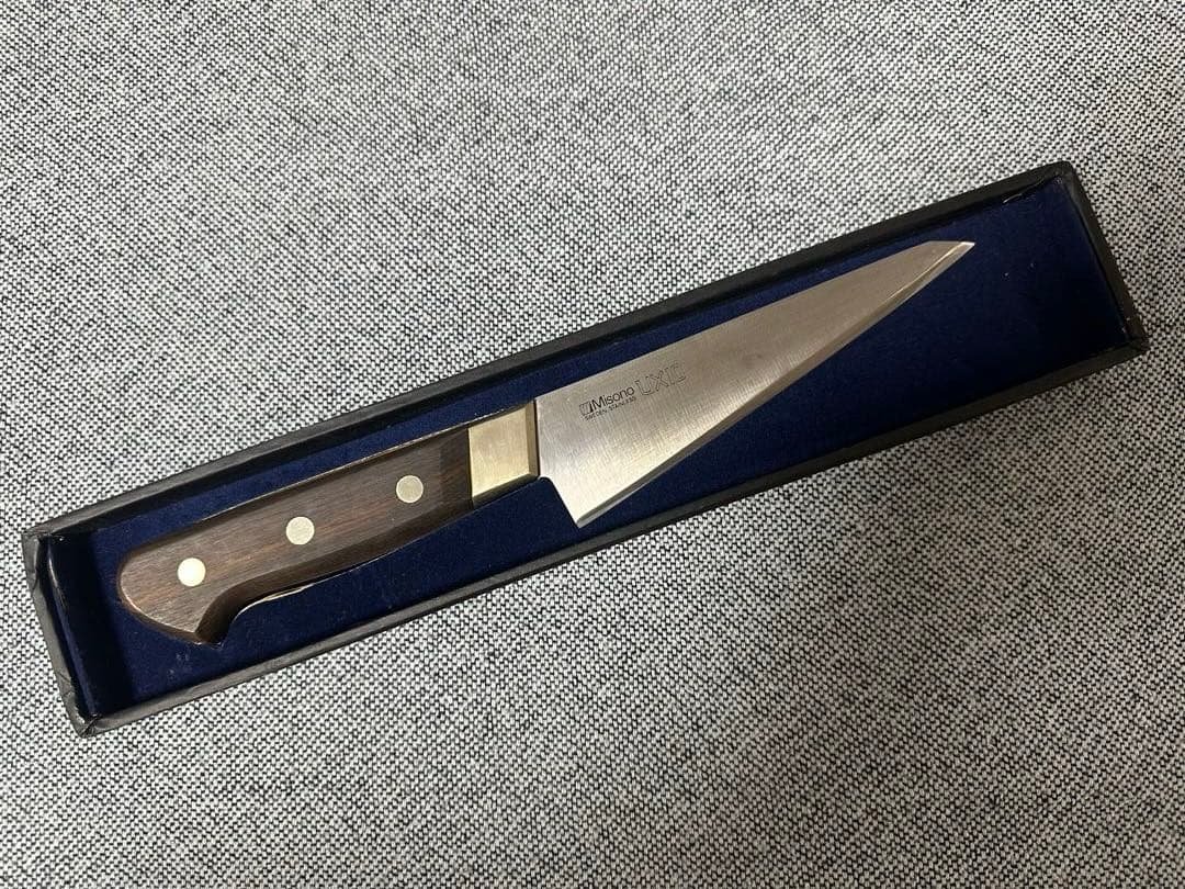 ミソノ　Misono UX10 骨スキ角包丁