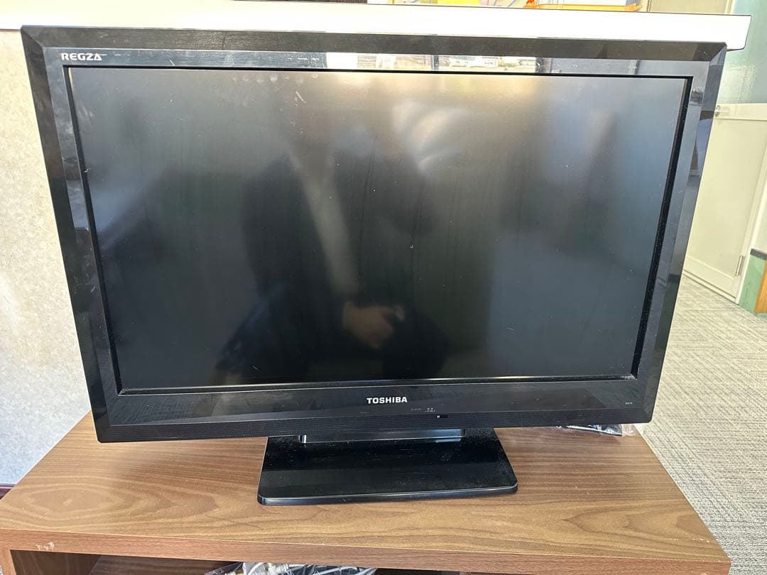 TOSHIBA REGZA 32インチ 液晶テレビ