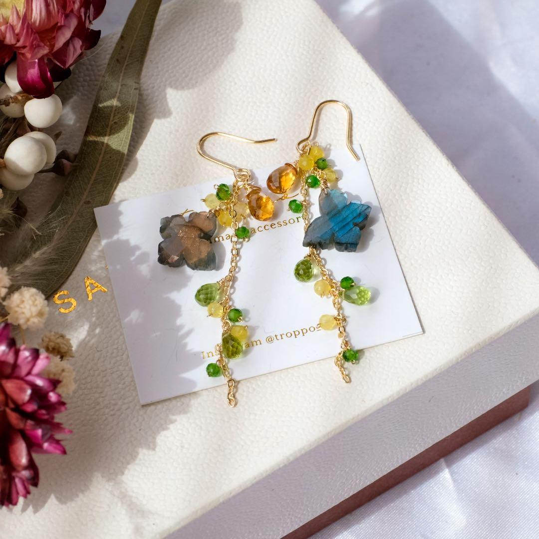 白妙 ♦︎14kgfラブラドライトバタフライカービングピアス/イヤリング