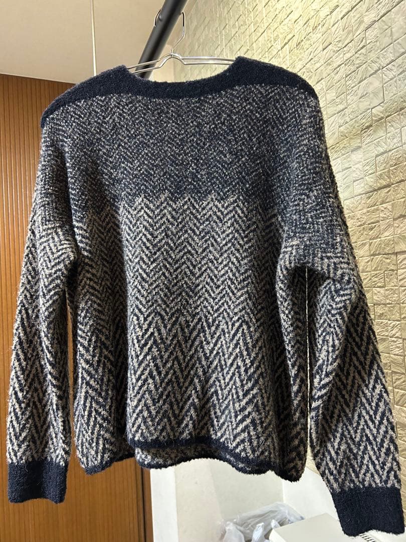 パラスパレスニット