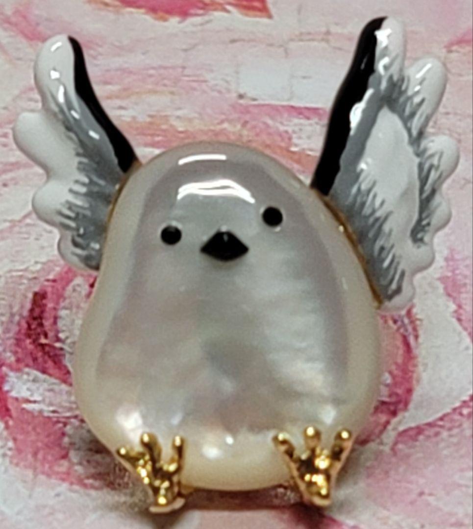 新品　ヴァンドームブティック　シマエナガ　ピンブローチ