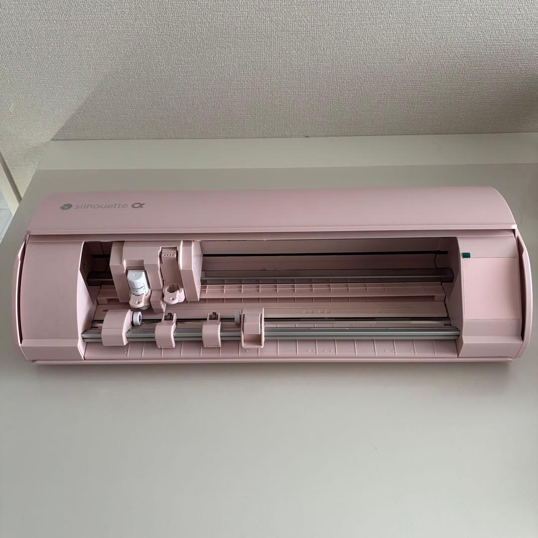 Silhouette Cameo 5αカッティングマシン ピンク