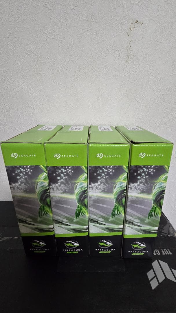 BarraCuda 3.5inch\4TB\4個セット[新品●未使用]