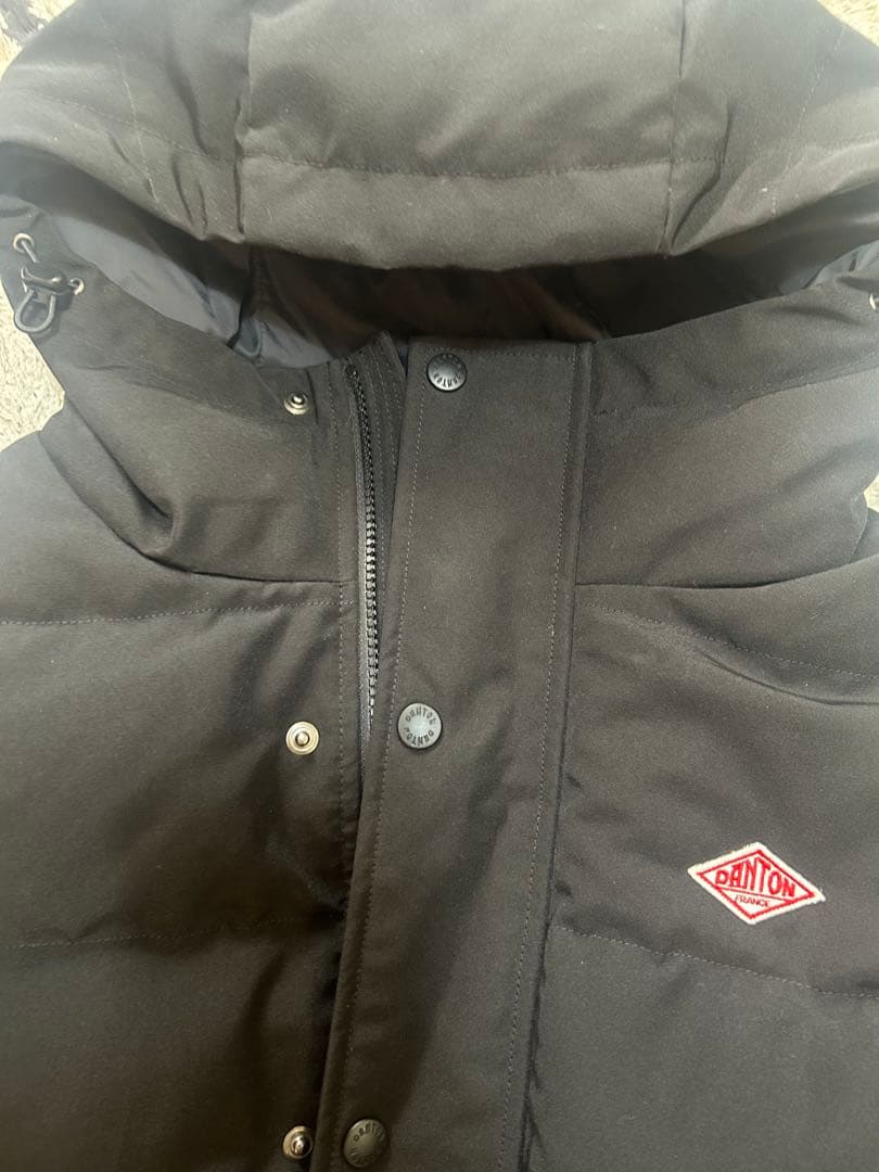 DANTON ブラック　ダウンフーデットベスト　M