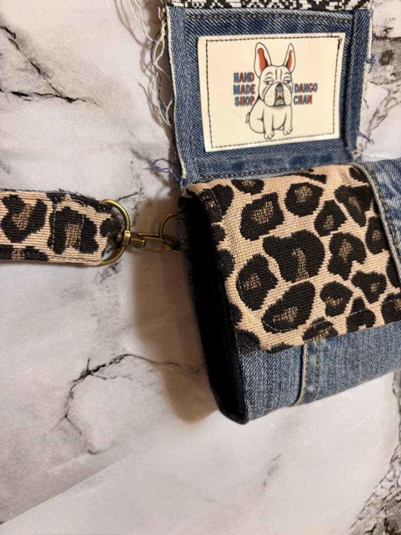 ヒョウ柄デニム長財布