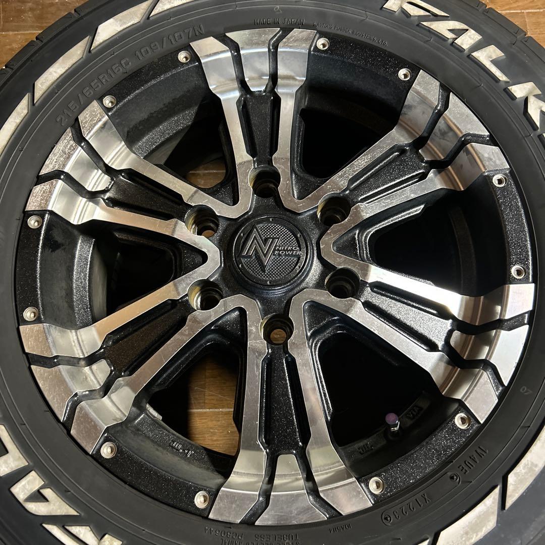 200系 ハイエース 社外16インチ ファルケン 215/65R16 バリ山