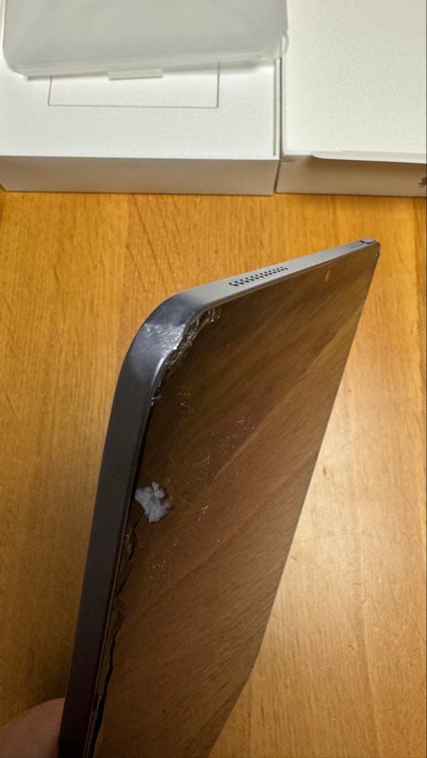 【画面ヒビ割れ】第5世代 iPad Air M1 11インチ 64GB