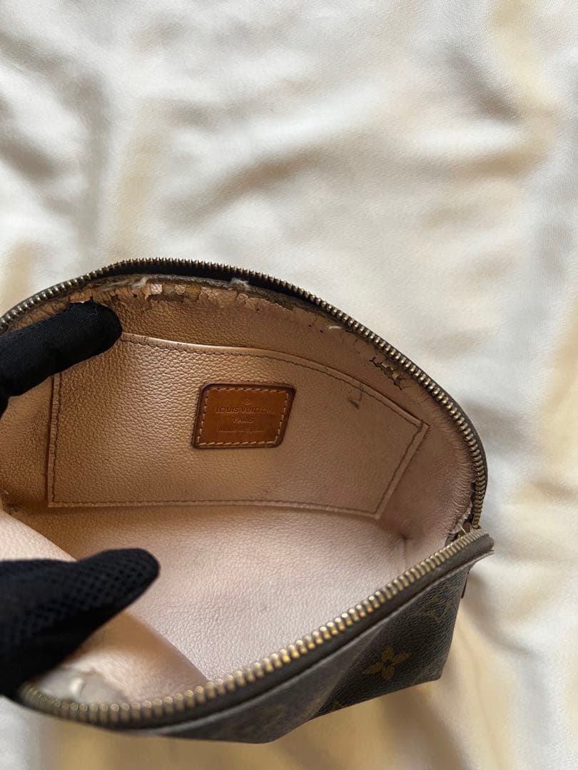 ルイヴィトンモノグラム化粧ポーチ正規品