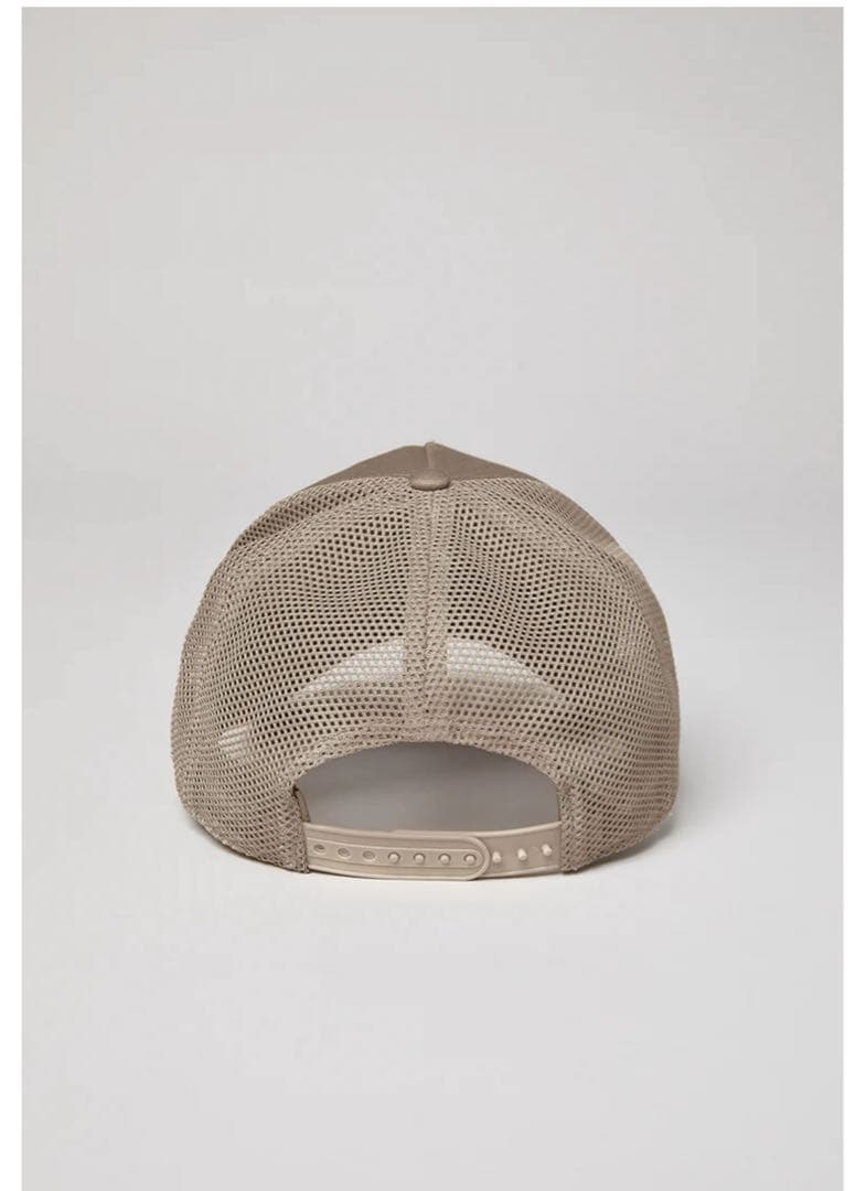 ★alo★ District Trucker Hat ベージュ
