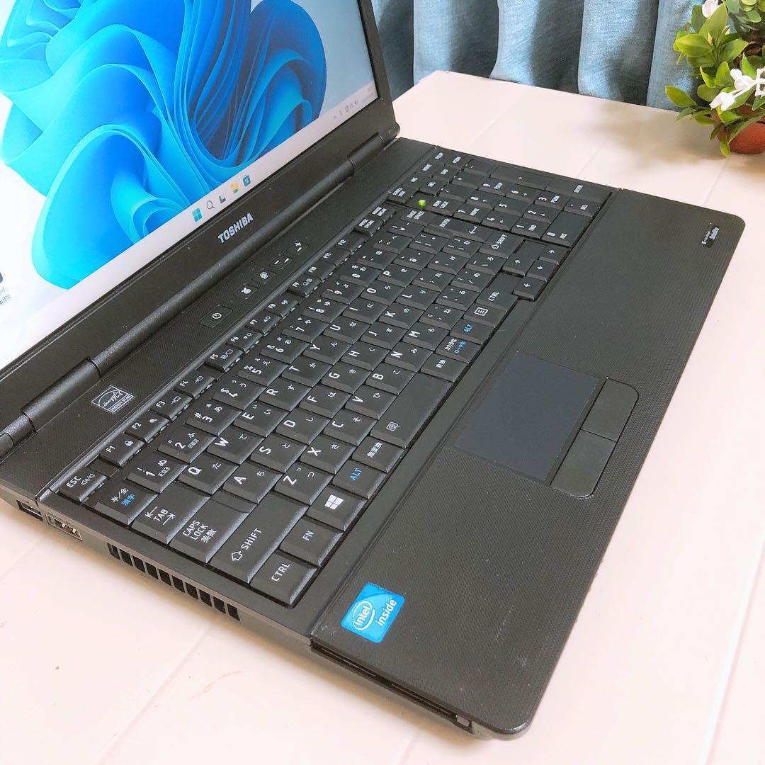 東芝、美品、windows11、オフィス2019、DVDあり、バッテリー使える