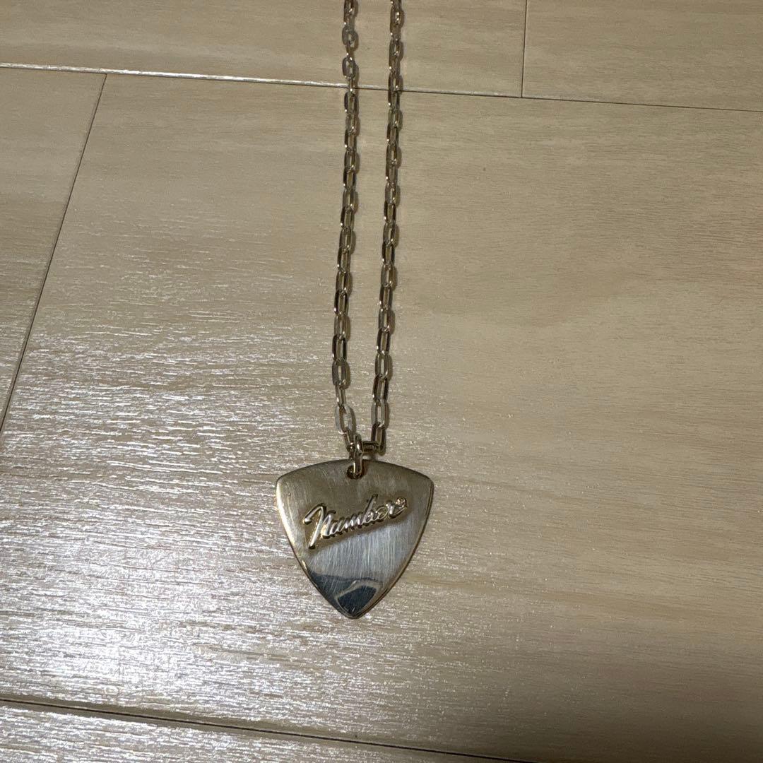 ナンバーナイン　フェンダーネックレス