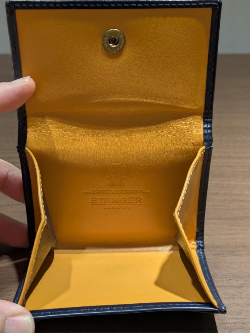 エッティンガー　ケース