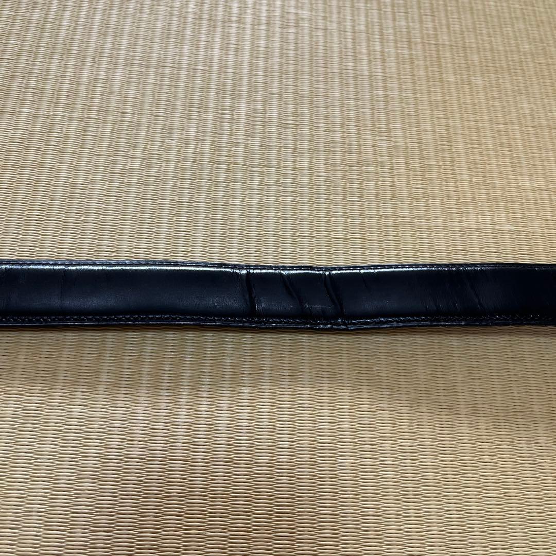 Cartier 黒ベルト 金色バックル