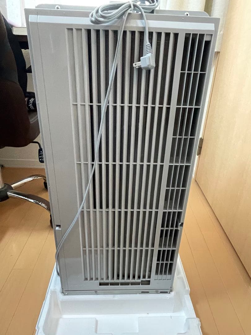 【未使用】ＣＯＲＯＮＡ　窓用エアコン ホワイト/グレー