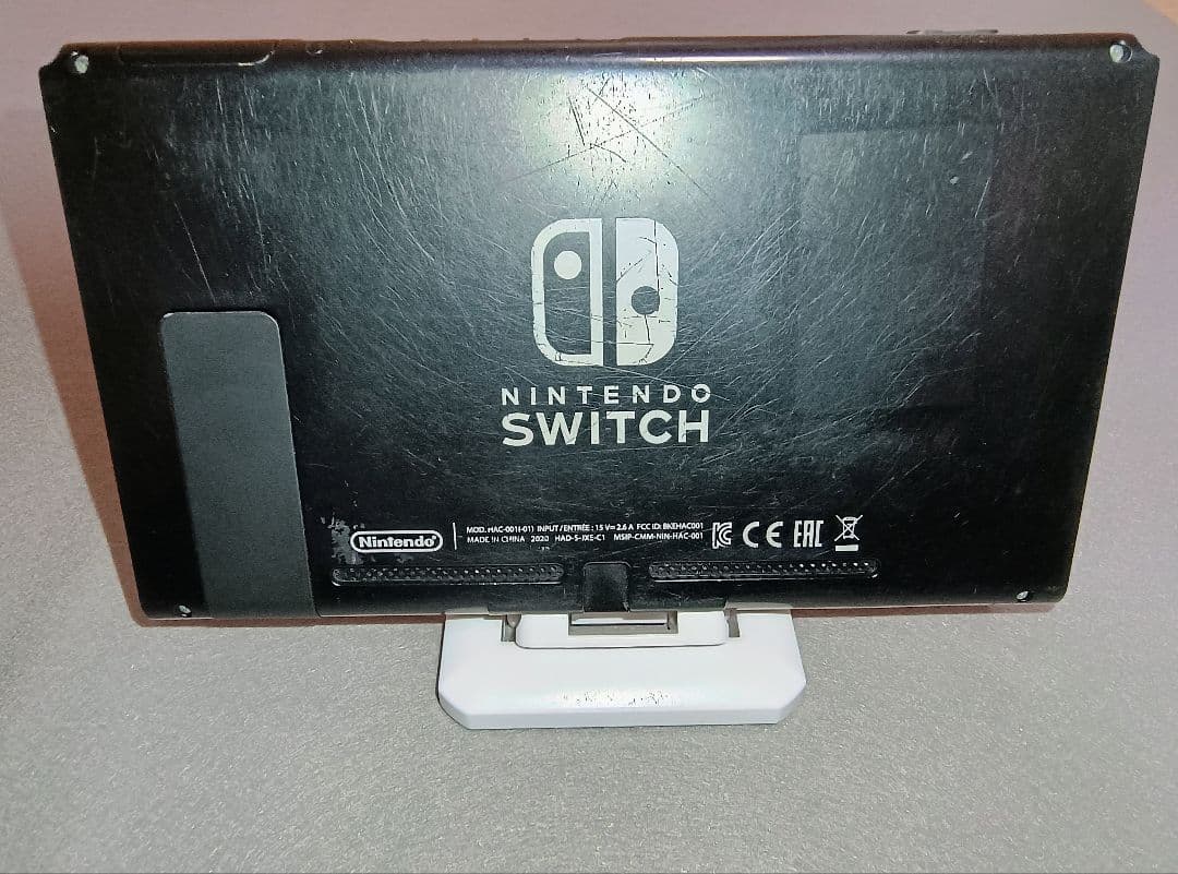 Nintendo Switch バッテリー強化版 2020年製