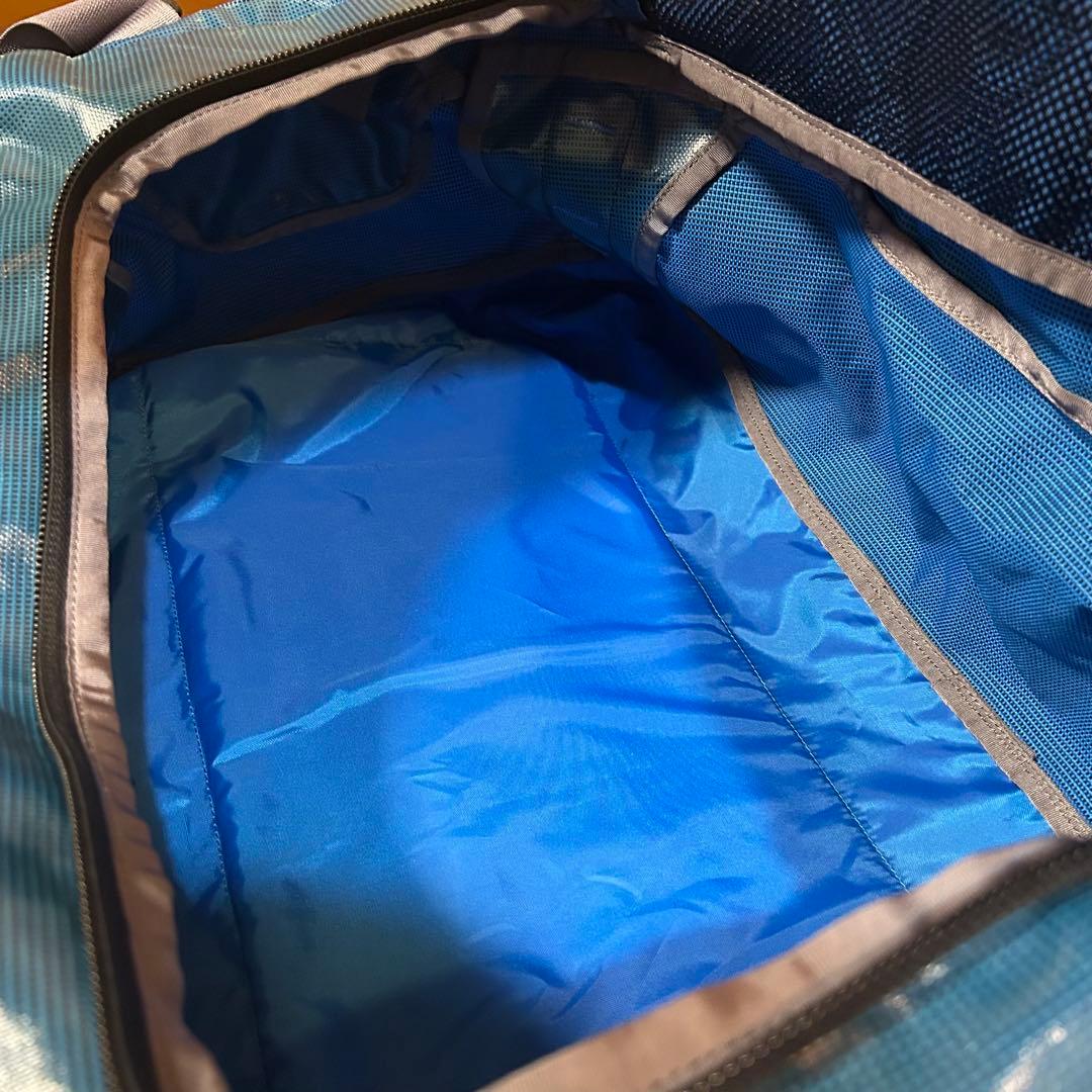 patagonia ボストンバッグ ブラックホール