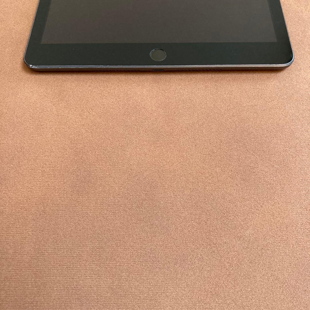 3283【早い者勝ち】iPad7 第7世代 32GB WIFIモデル☆