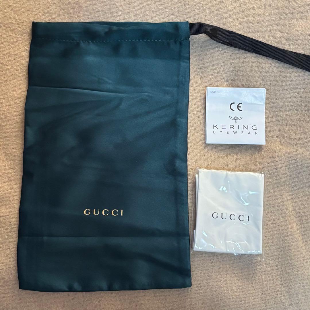 【新品未使用】GUCCI ブラック グリッター ラメ サングラス スクエア