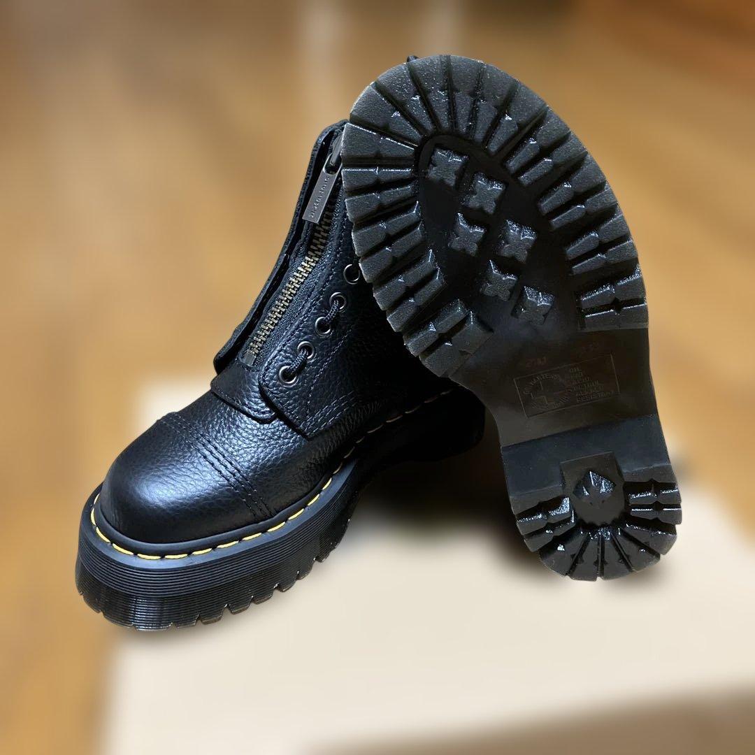 ドクターマーチンSINCLAIR厚底レザーブーツ