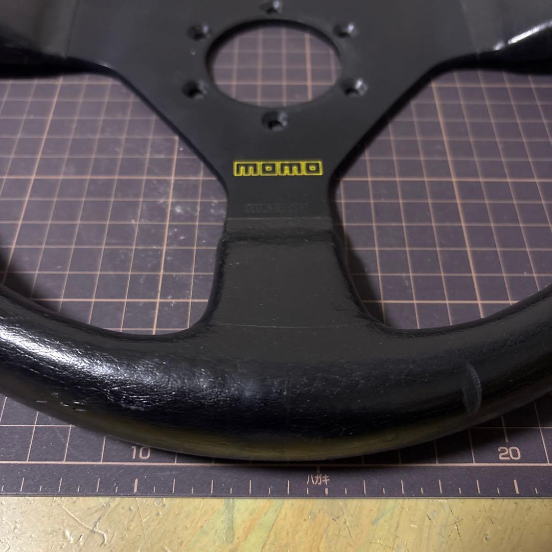 MOMO コルセ 3本スポーク ホーンボタン付き