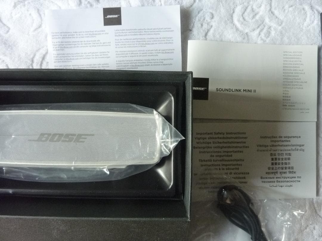 連*M様 中古　BOSE　SOUNDLINKMINI　Ⅱ　　スピカー　rivin