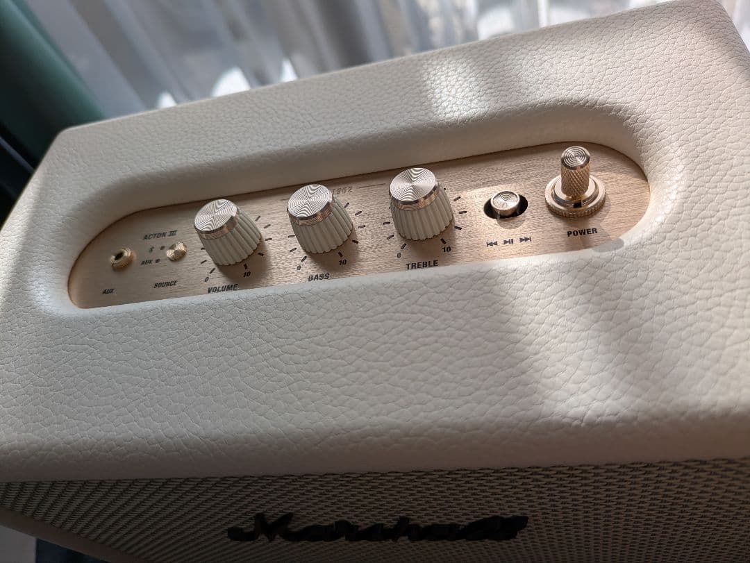 【⑥】Marshall ワイヤレススピーカー ホワイト