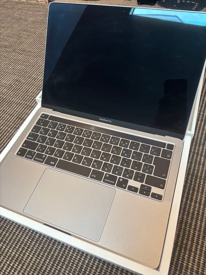 MacBook Pro 13インチ M1 256GB
