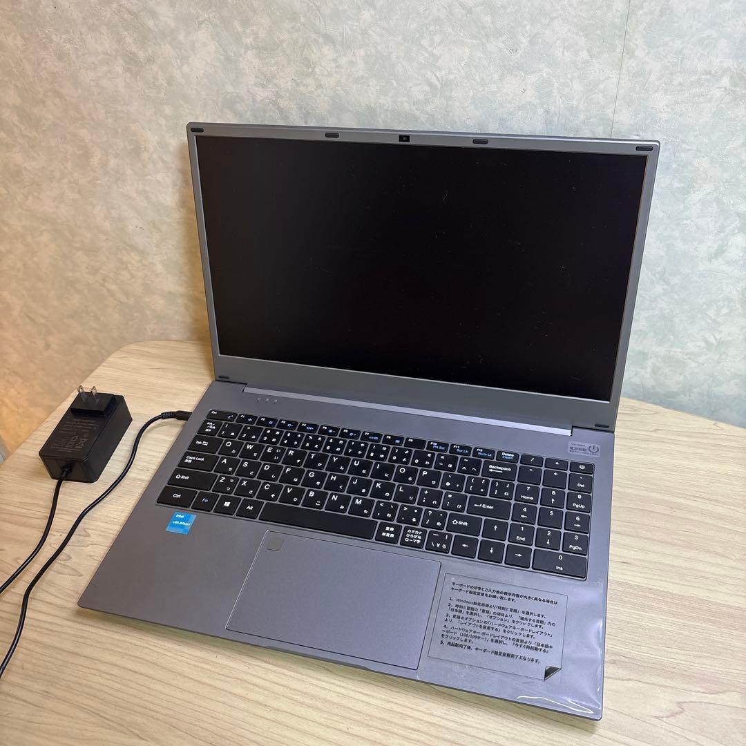 動作保証★VETESA 15.6インチ 8GB SSD256GB バッテリー使用