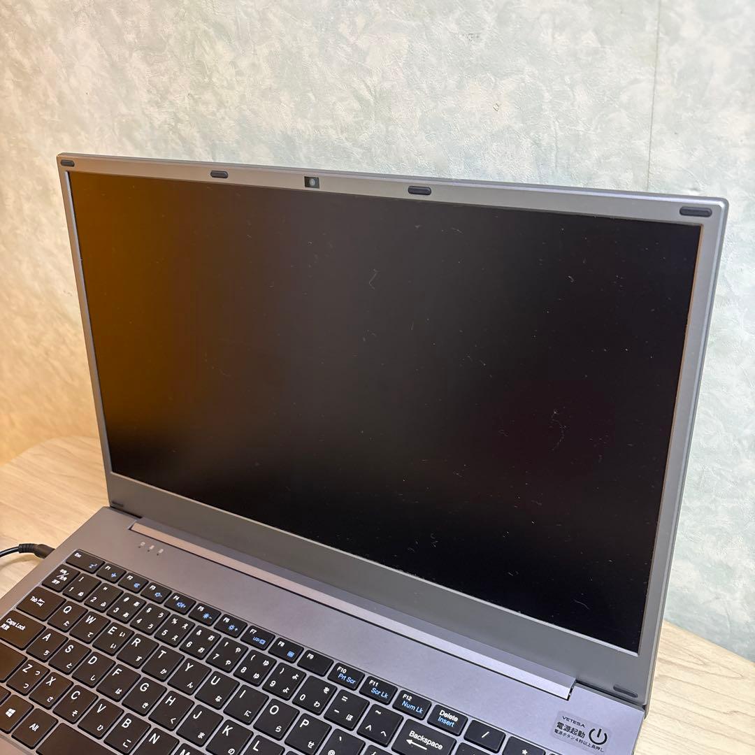 動作保証★VETESA 15.6インチ 8GB SSD256GB バッテリー使用