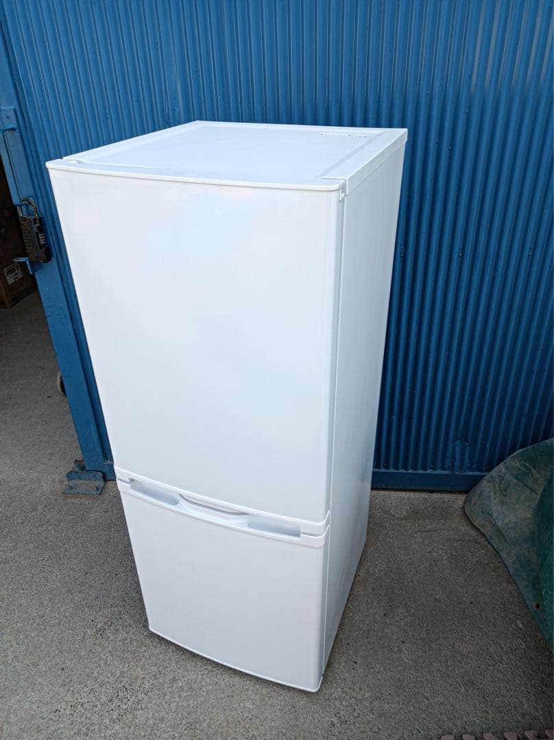 八6933【配送設置料金込み】マクスゼン 2022年製 冷蔵庫 140L