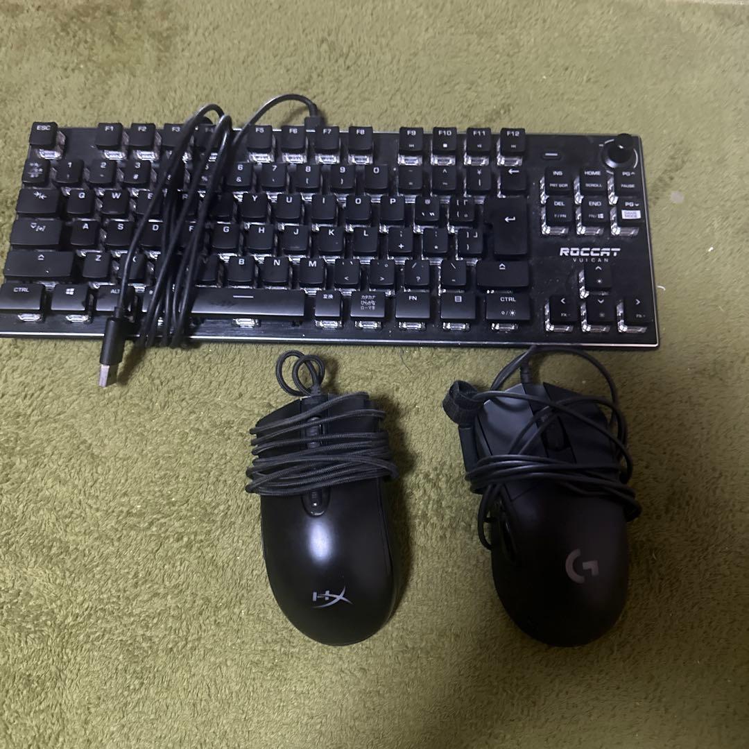 キーボード　マウス2つ付き