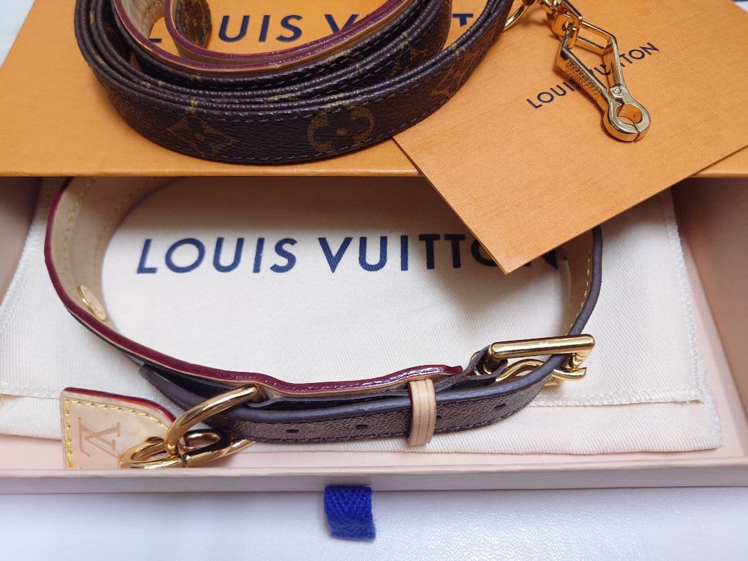 Louis Vuitton 中型犬用首輪とリードセット