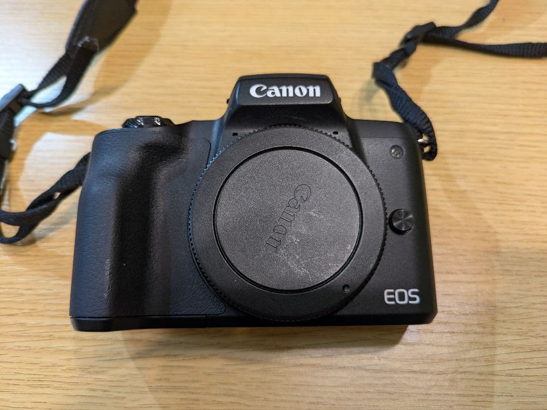 Canon EOS Kiss M 標準ズームレンズ