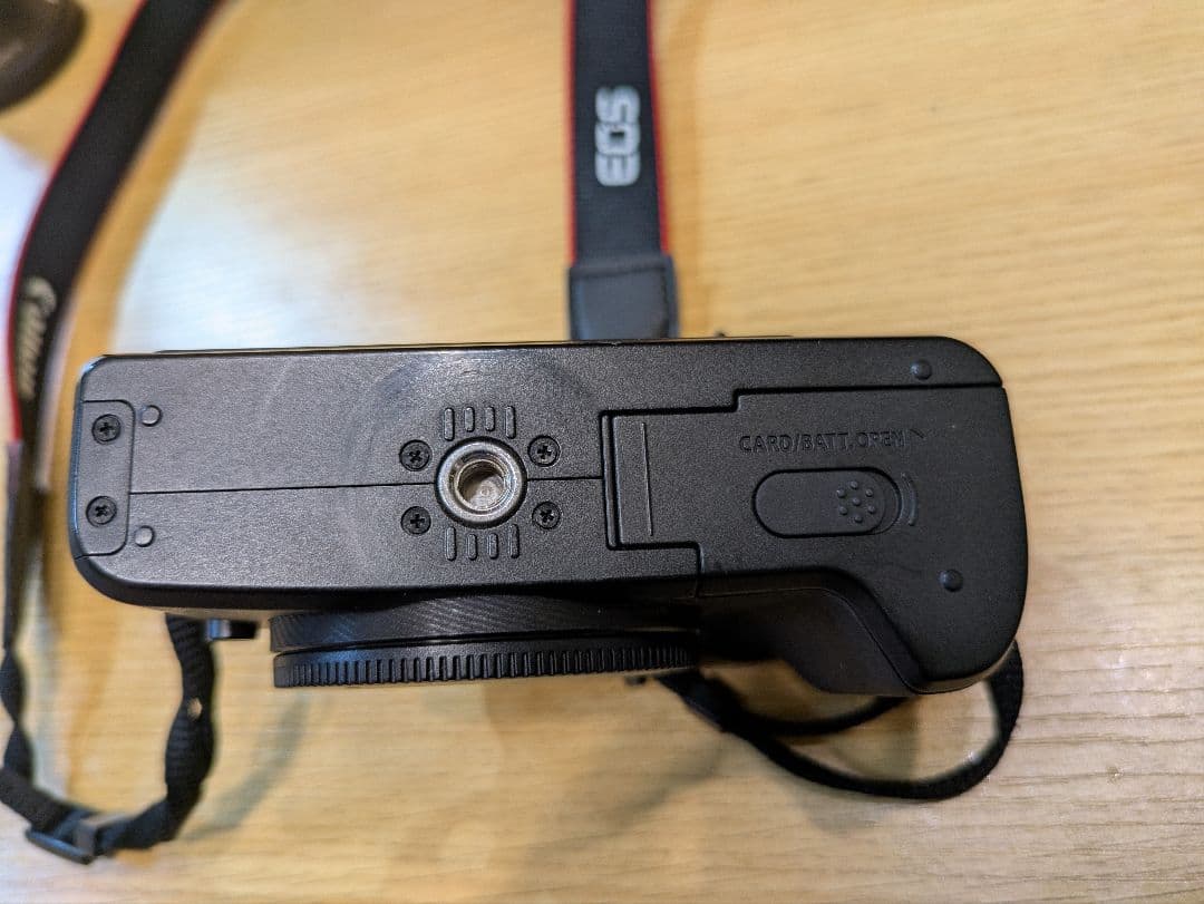 Canon EOS Kiss M 標準ズームレンズ