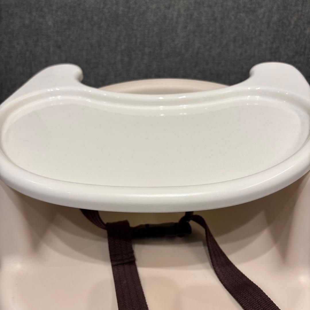 yumikaリッチェル　2wayごきげんチェア&ベビービョルンハイチェア