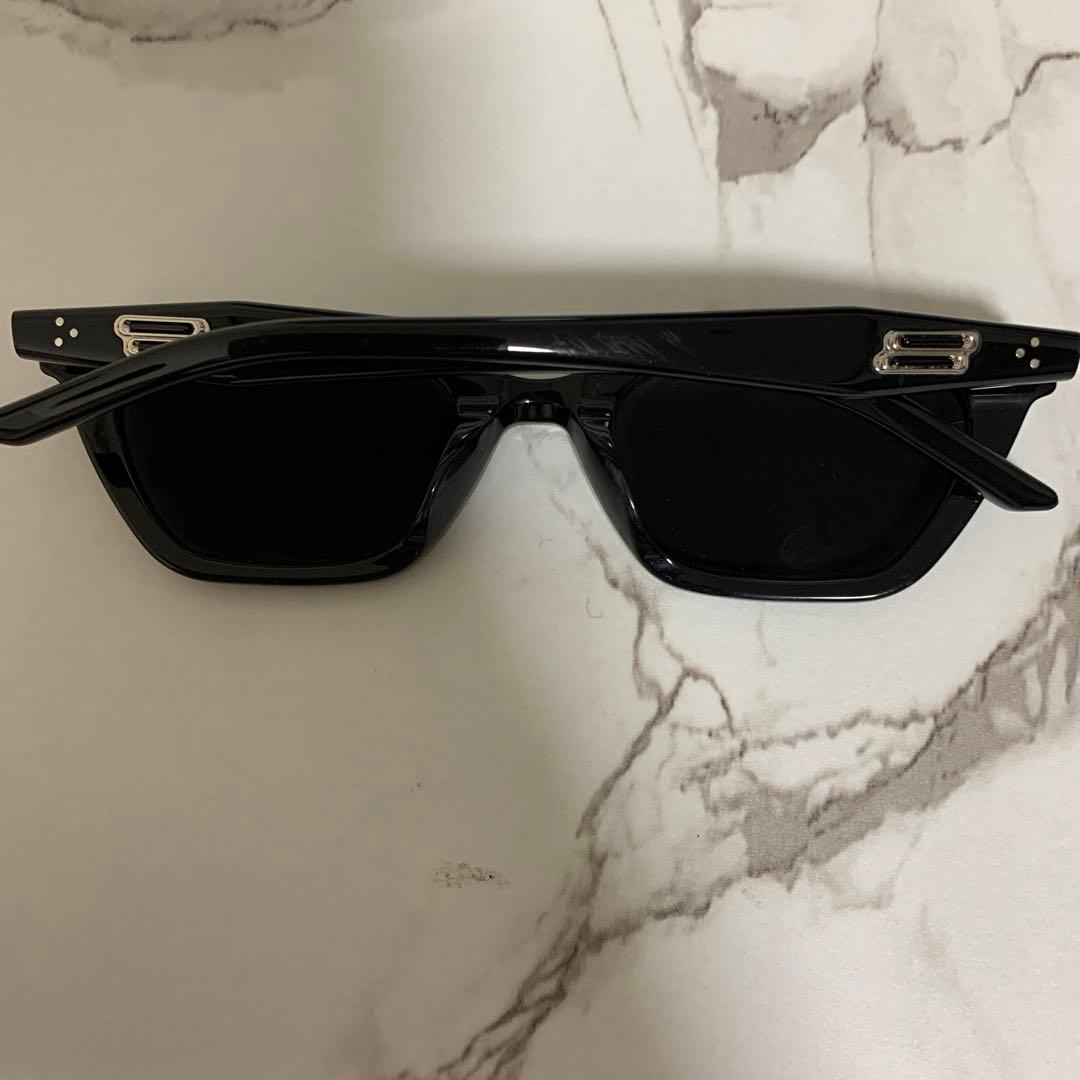 美品⭐︎GENTLE MONSTER ブラック サングラス