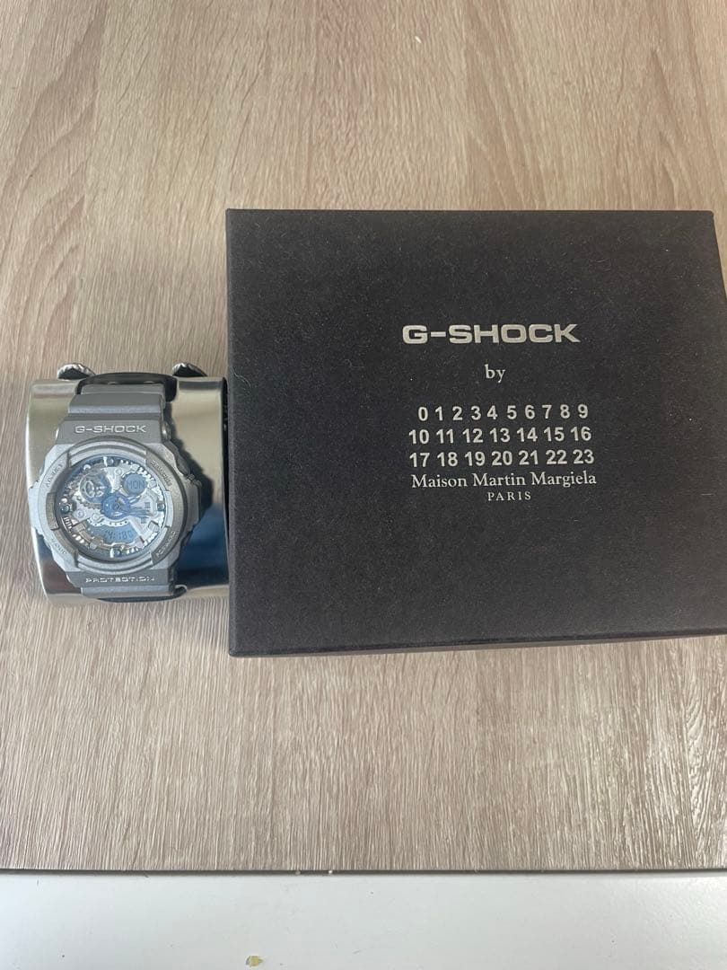 期間限定値下げ　マルタンマルジェラ　G-SHOCK 時計　動作品　良好