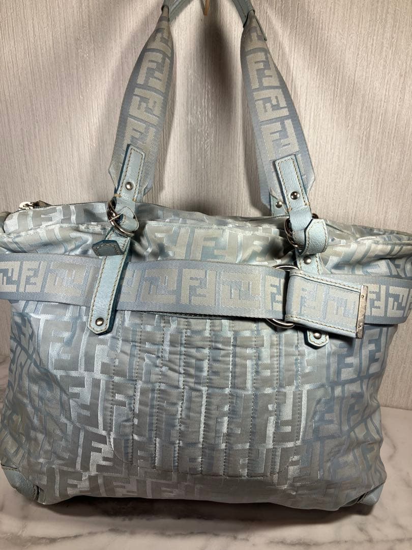Fendi ロゴ入り トートバッグ ライトブルー