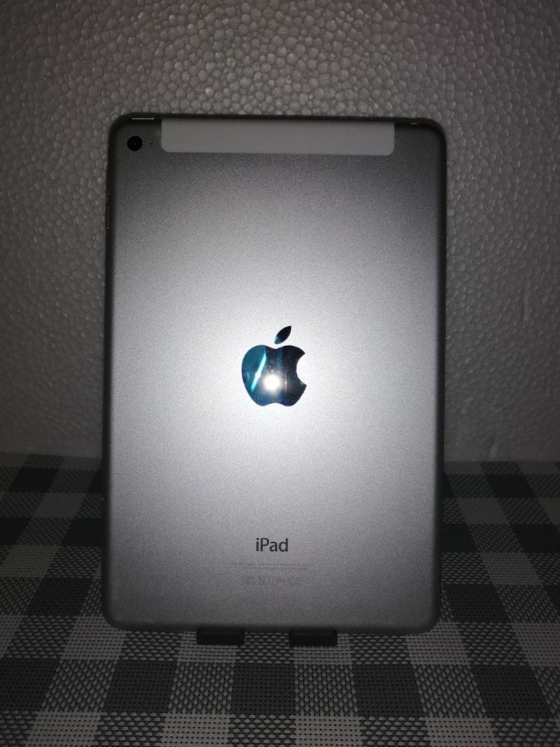 Apple au iPad mini4（第4世代） 128GB 【SIMフリー】